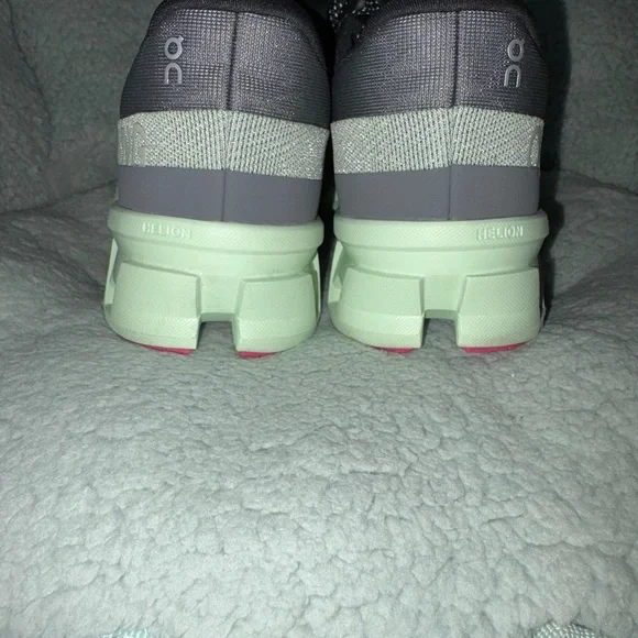 On Running Cloudmonster - Picture 2 of 7